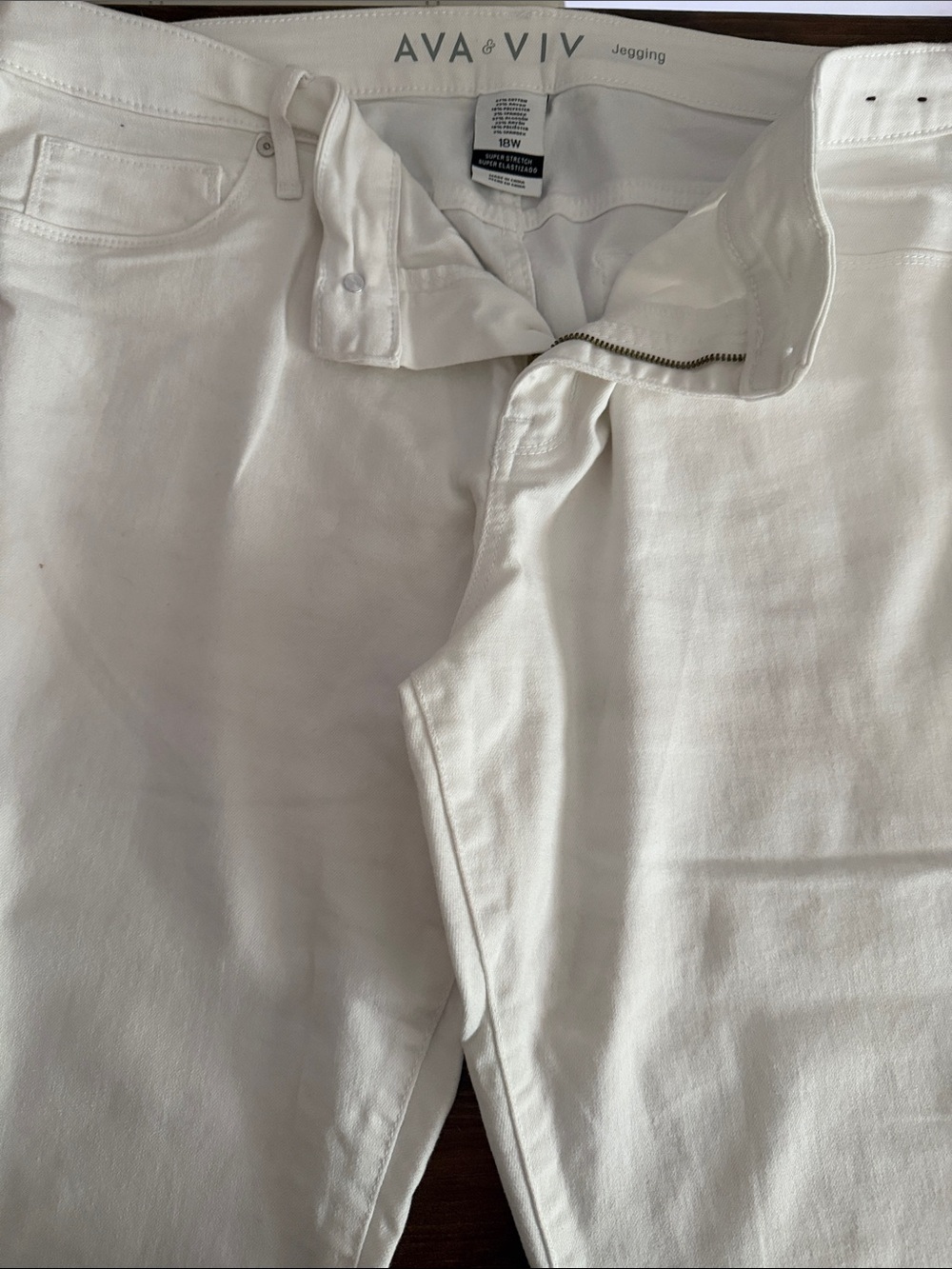 Ava & Viv White Stretch Jeggings
